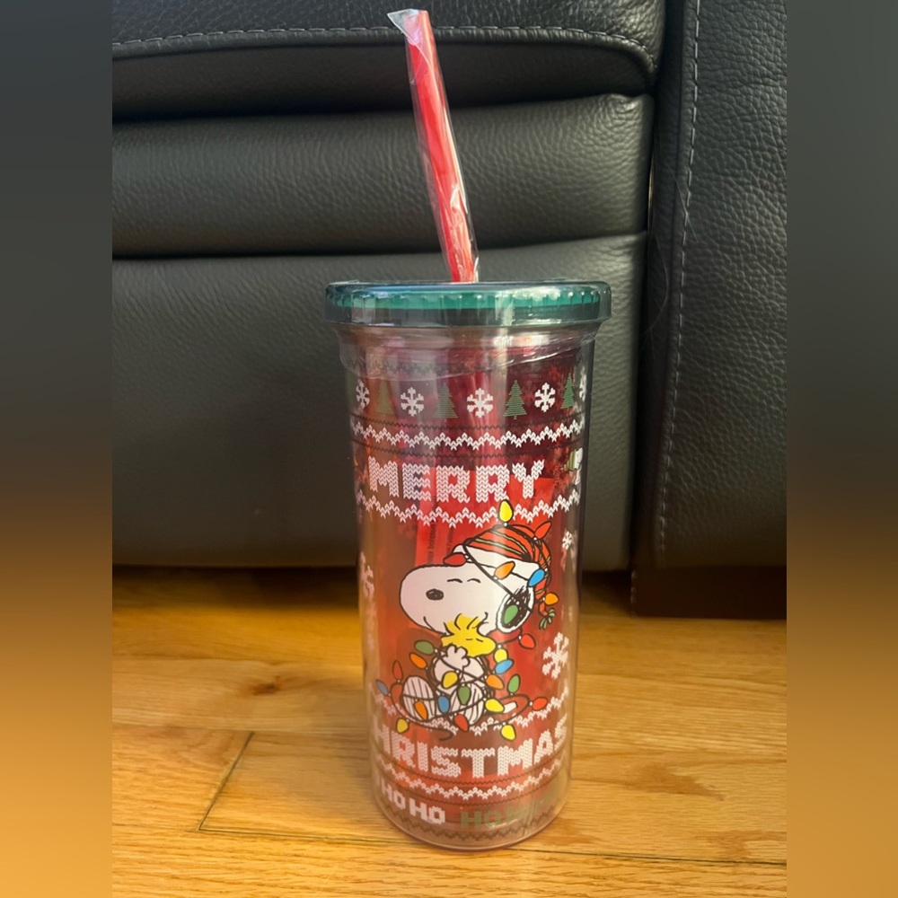 Peanuts snoopy tumbler cup with straw